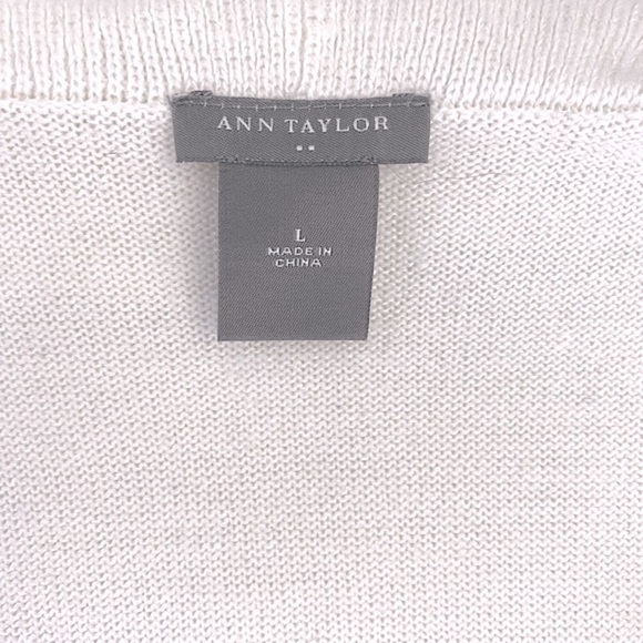 Ann Taylor Ivory Sweater - Picture 4 of 9